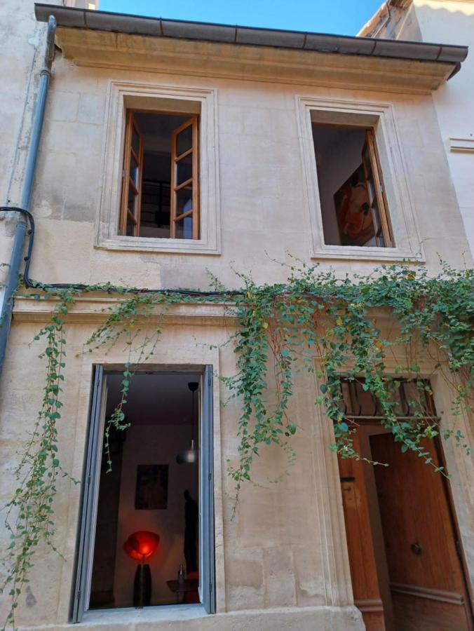 O Anges Bed & Breakfast อาร์ลส์ ภายนอก รูปภาพ