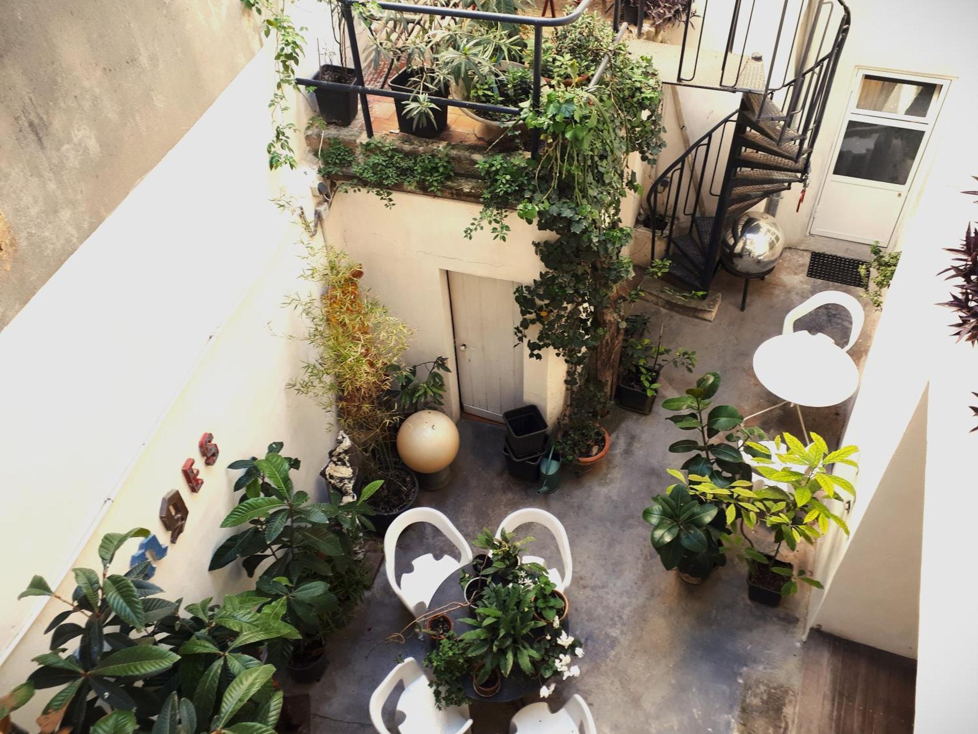 O Anges Bed & Breakfast อาร์ลส์ ภายนอก รูปภาพ