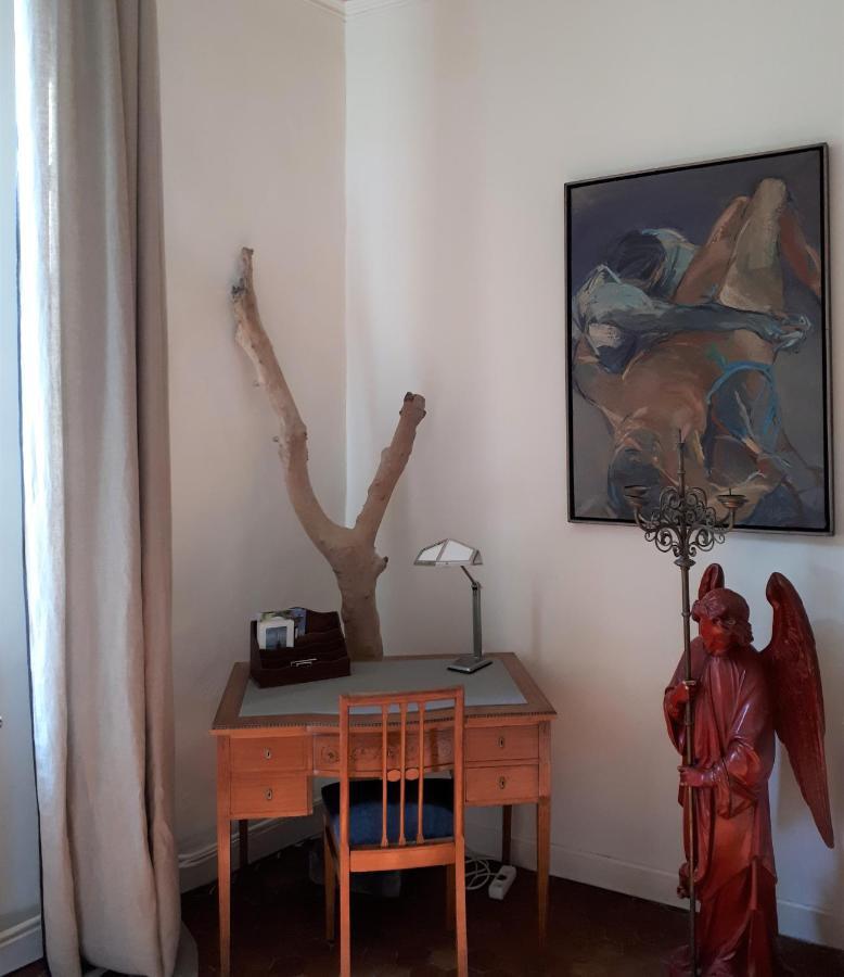 O Anges Bed & Breakfast อาร์ลส์ ภายนอก รูปภาพ