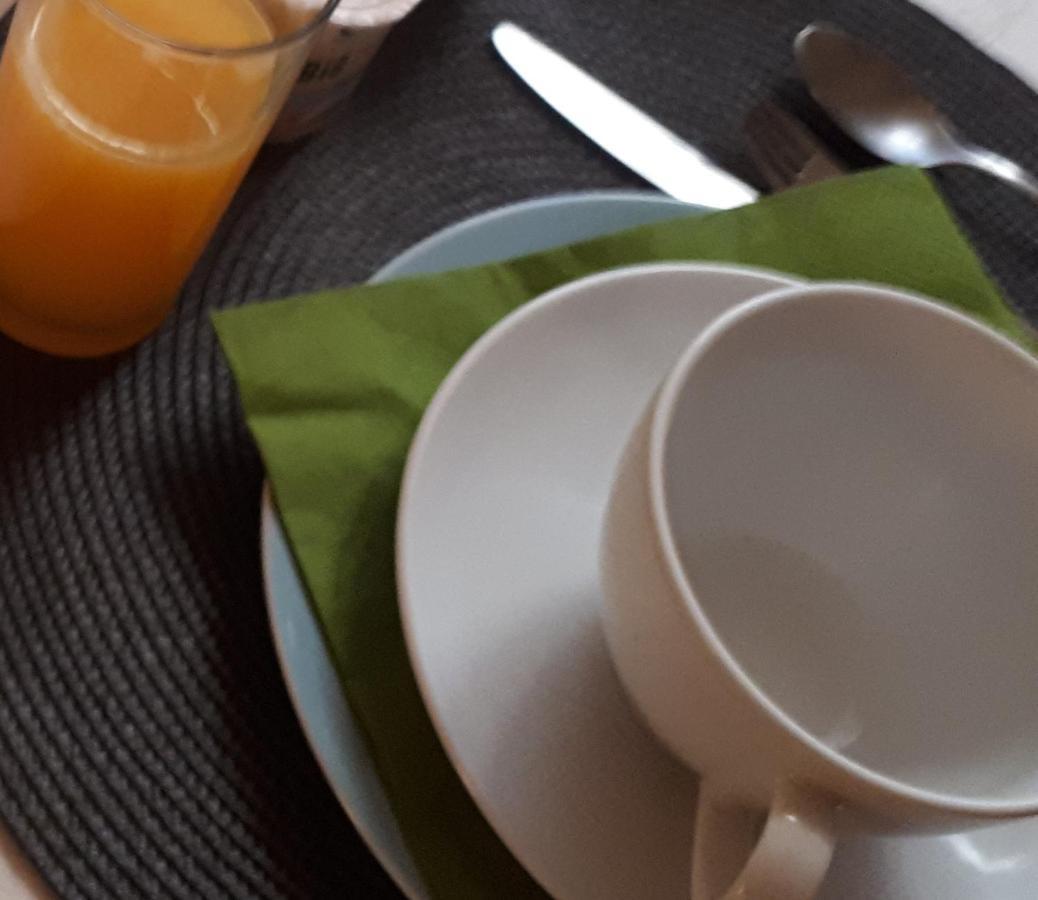 O Anges Bed & Breakfast อาร์ลส์ ภายนอก รูปภาพ